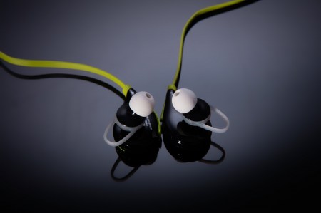 EY11B Sport headphones w: female model.jpg
